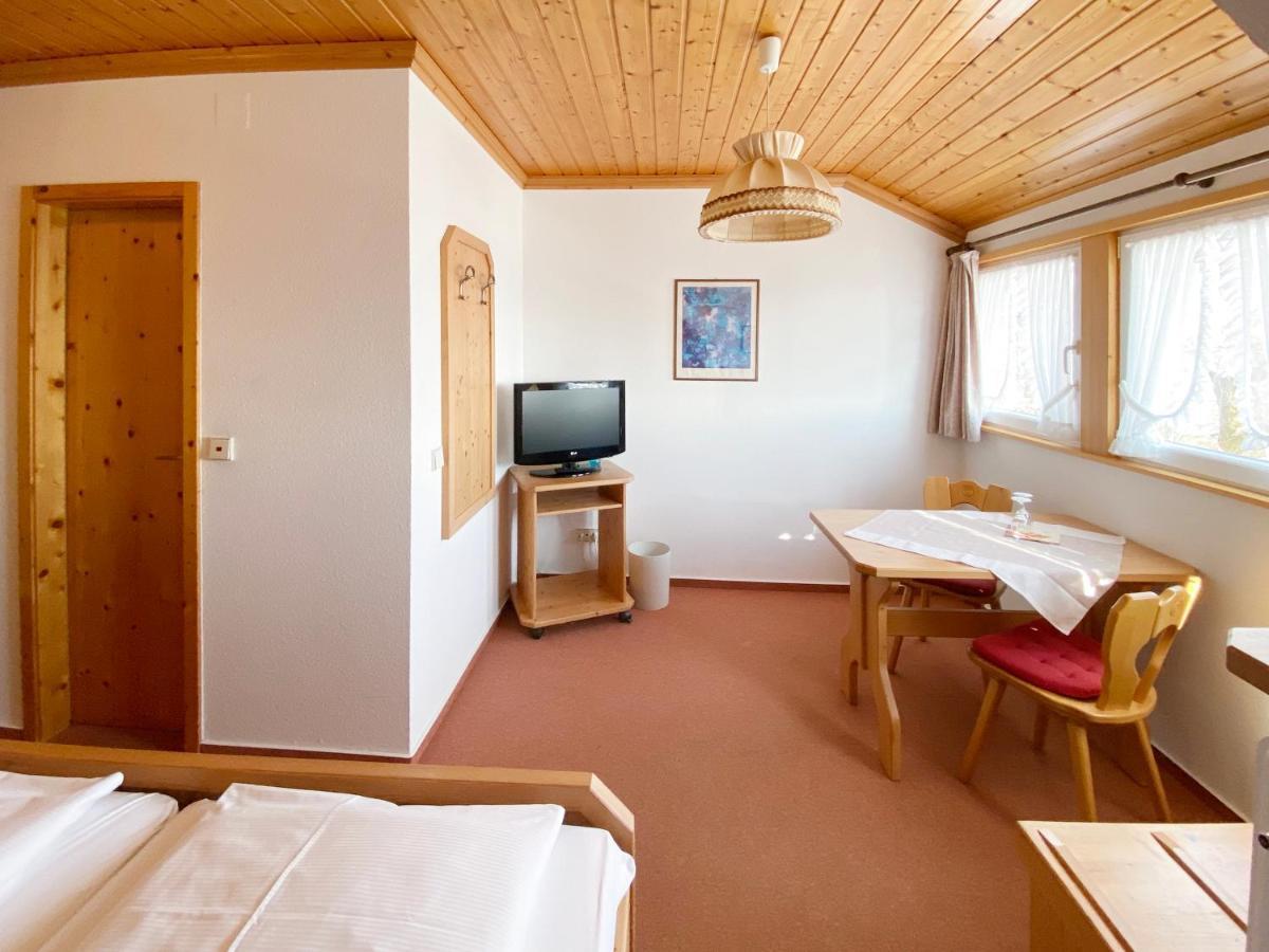 Landgasthof Roessle Ühlingen-Birkendorf Esterno foto
